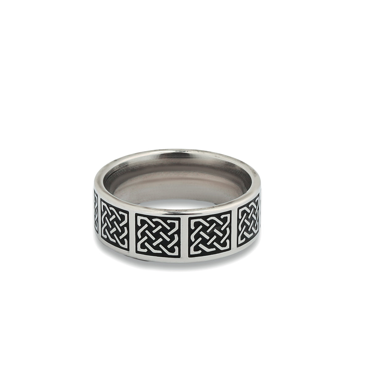 Elegant Groove Ring